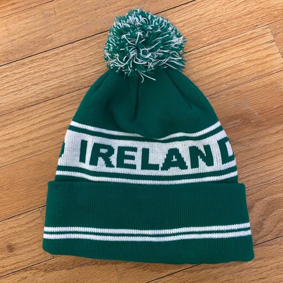 pom pom hats ireland